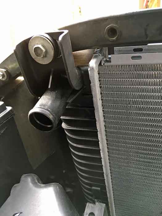 radiatorcrack012.jpg